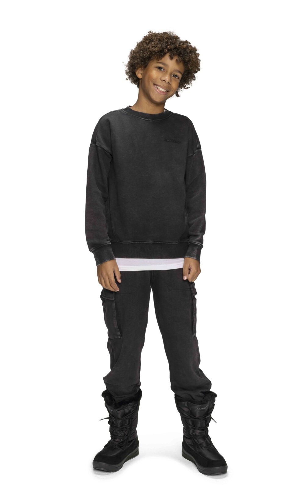 Peter - black